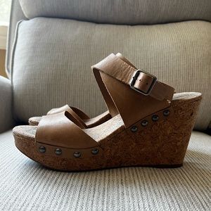 Lucky brand wedge sandals